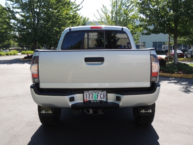 2011 Toyota Tacoma V6 / Crew Cab / 4X4 / TRD OFF RD / SPORT/ LIFTED   - Photo 6 - Portland, OR 97217