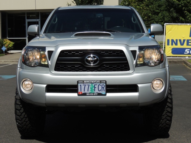 2011 Toyota Tacoma V6 / Crew Cab / 4X4 / TRD OFF RD / SPORT/ LIFTED   - Photo 5 - Portland, OR 97217