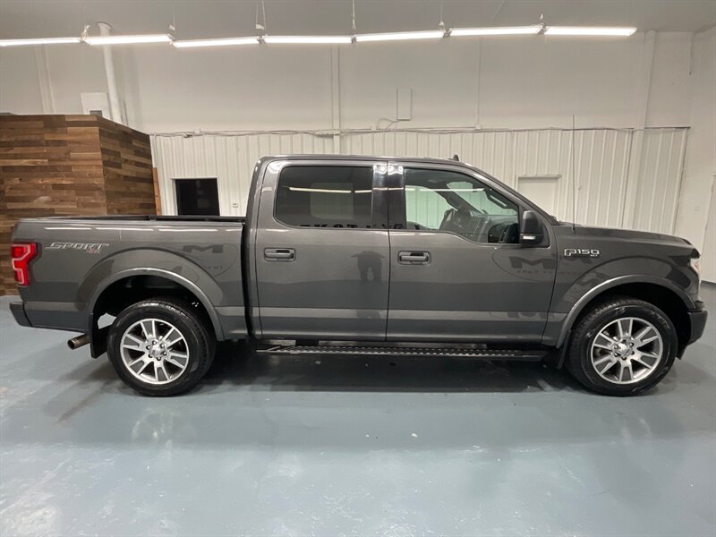2019 Ford F-150 XLT 4X4 / 3.5L 6Cyl EcoBoost XLT Sport Appearance  / Towing Pkg / Power Sliding rear window / ZERO RUST - Photo 4 - Gladstone, OR 97027