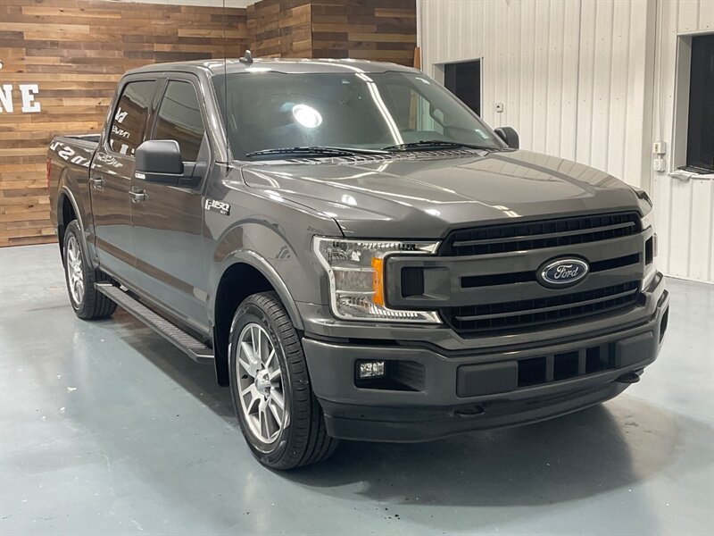 2019 Ford F-150 XLT 4X4 / 3.5L 6Cyl EcoBoost XLT Sport Appearance  / Towing Pkg / Power Sliding rear window / ZERO RUST - Photo 2 - Gladstone, OR 97027
