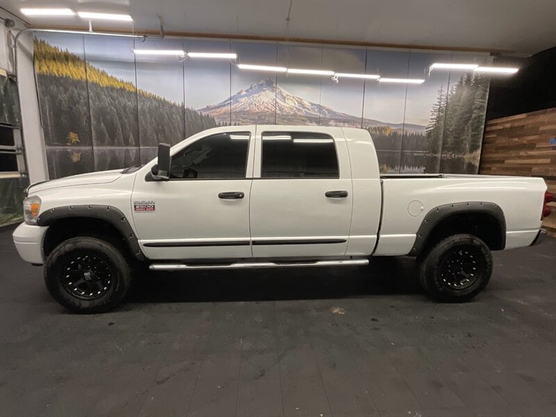 2008 Dodge Ram 2500 Laramie MEGA CAB 4X4 / 6.7L DIESEL / 1-OWNER LOCAL  Leather & Heated Seats / Sunroof / LEVELED / LOCAL TRUCK / RUS T FREE / CLEAN !! - Photo 3 - Gladstone, OR 97027