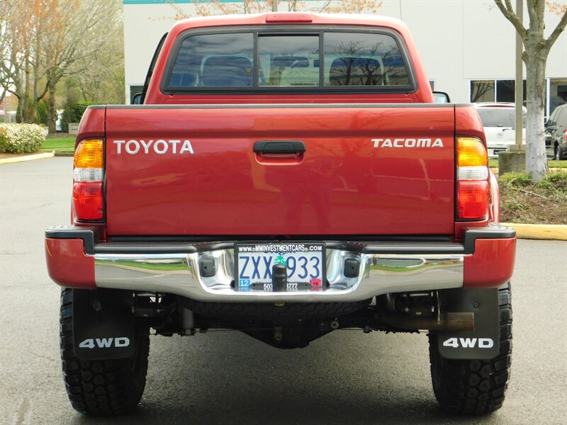 2003 Toyota Tacoma SR5 4X4 5-SPEED MANUAL/1-OWNER/ 69K MILES/ LIFTED