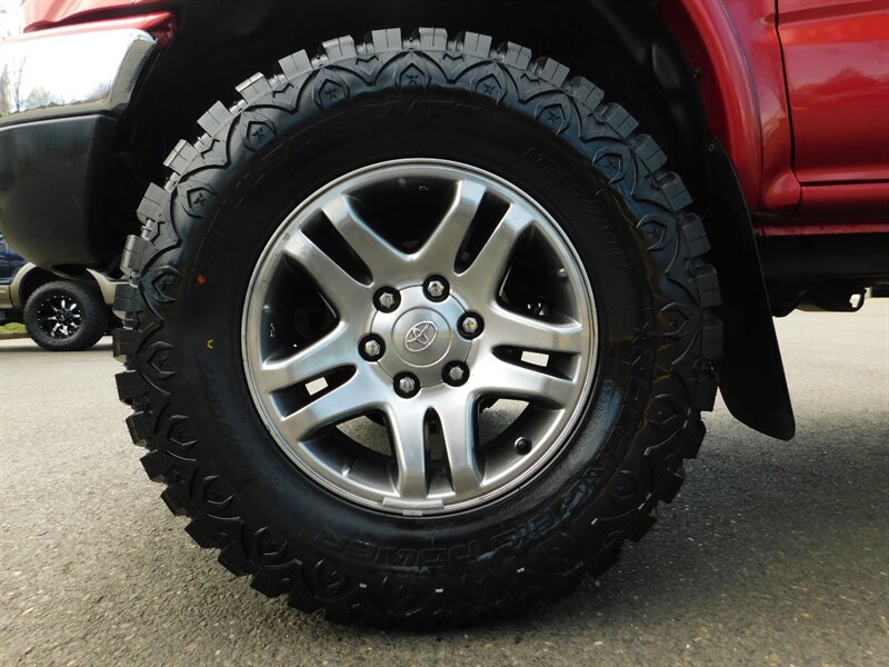 2003 Toyota Tacoma SR5 4X4  5-SPEED MANUAL/1-OWNER/ 69K MILES/ LIFTED   - Photo 23 - Portland, OR 97217