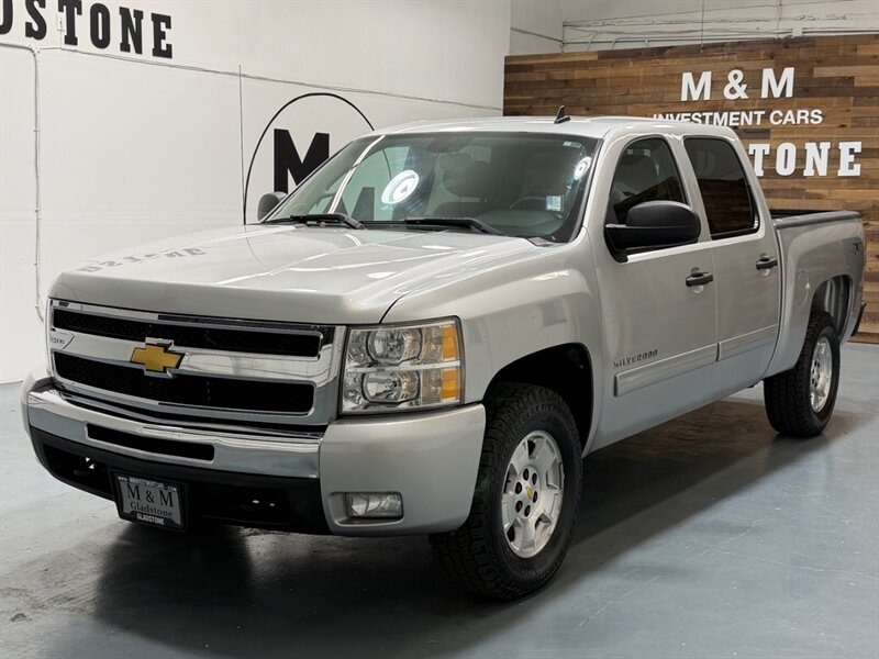 2011 Chevrolet Silverado 1500 LT Crew Cab 4X4 5.3L V8 / 1-OWNER LOCAL/ 74K MILES /Towing Pkg / Spray in bed liner /ZERO RUST - Photo 51 - Gladstone, OR 97027