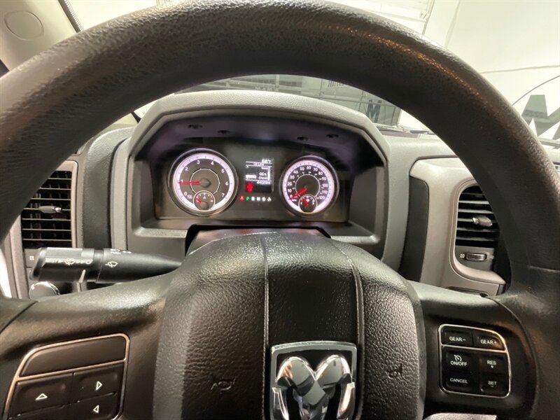 2020 RAM 1500 Tradesman Regular Cab 2WD /3.6L V6 / 44,000 MILES  / Backup Camera / ZERO RUST - Photo 44 - Gladstone, OR 97027