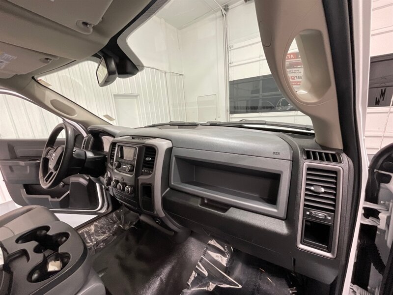 2020 RAM 1500 Tradesman Regular Cab 2WD /3.6L V6 / 44,000 MILES  / Backup Camera / ZERO RUST - Photo 14 - Gladstone, OR 97027