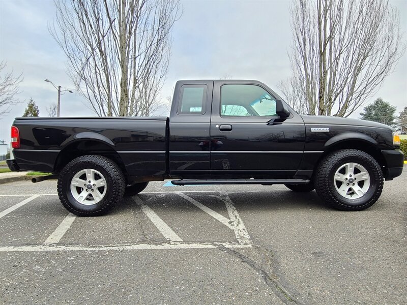 2006 Ford Ranger Super Cab V6 4.0L / 4X4 / 5 SPEED Manual /126K MLS  / 2-Owners / 6-foot Bed / Excellent Condition / LOW MILES / NO RUST - Photo 4 - Portland, OR 97217