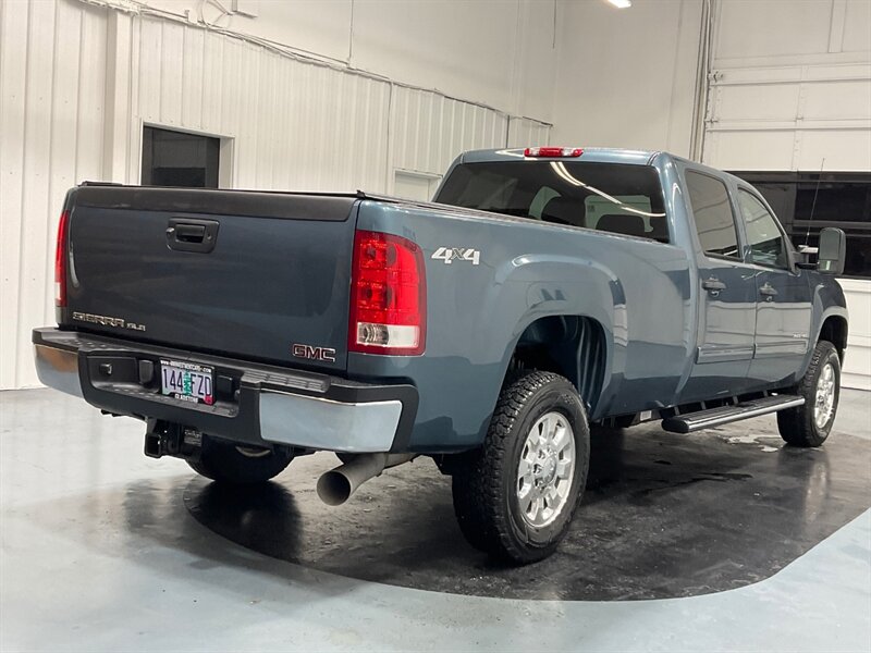 2013 GMC Sierra 3500 SLE Crew Cab 4X4 / 6.6L DIESEL / ONLY 29.000 MILES  / LOCAL w. ZERO RUST / SRW - Photo 8 - Gladstone, OR 97027