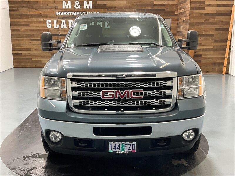 2013 GMC Sierra 3500 SLE Crew Cab 4X4 / 6.6L DIESEL / ONLY 29.000 MILES  / LOCAL w. ZERO RUST / SRW - Photo 5 - Gladstone, OR 97027