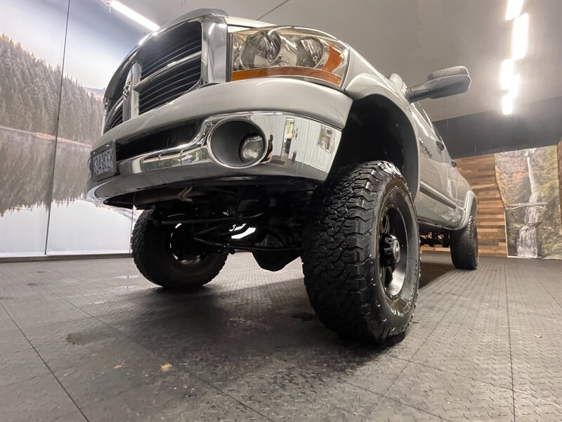 2006 Dodge Ram 3500 SLT BIGHORN 4X4 / 5.9L DIESEL / 6-SPEED / LIFTED  1-TON / 5.9L CUMMINS DIESEL / 6-SPEED MANUAL / LIFTED W. 37 " BF GOODRICH A/T TIRES / LOCAL TRUCK RUST FREE - Photo 9 - Gladstone, OR 97027