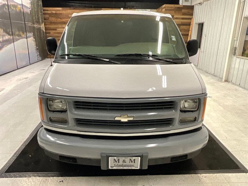 1999 Chevrolet Express CARGO VAN G2500 / 4.3L V6 / ONLY 58,000 MILES  / RUST FREE / LEATHER SEATS - Photo 5 - Gladstone, OR 97027