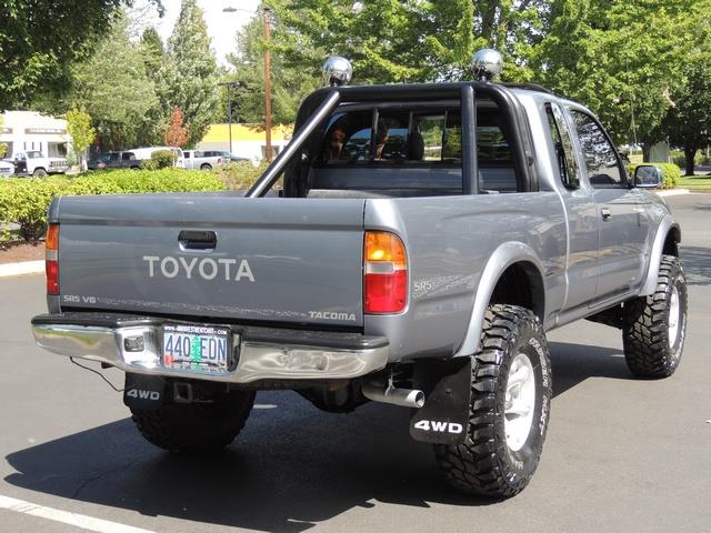 1997 Toyota Tacoma SR5 2dr / 4X4 / 6Cyl / 5-SPEED / LIFTED LIFTED   - Photo 8 - Portland, OR 97217