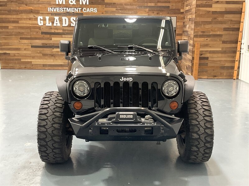 2010 Jeep Wrangler Sport Utility 2Dr / 4X4 / 3.8L 6Cyl / 6 SPD MANUAL  / LIFTED / ZERO RUST / CLEAN - Photo 5 - Gladstone, OR 97027