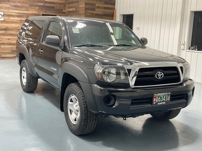 2005 Toyota Tacoma Regular Cab 4X4 / 2.7L 4Cyl / 5-SPEED MANUAL / ZERO RUST - Photo 2 - Gladstone, OR 97027