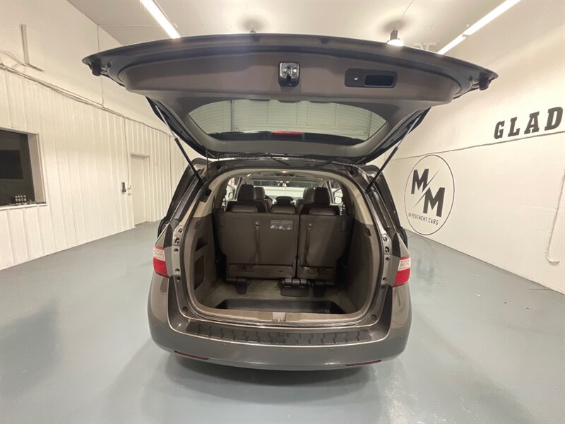2013 Honda Odyssey Touring Elite MiniVan / 1-OWNER / DVD / 69K MILES  / ZERO RUST / Navi & Backup Camera / Sunroof / Leather Heated Seats / DVD Player / 8-Passenger - Photo 58 - Gladstone, OR 97027