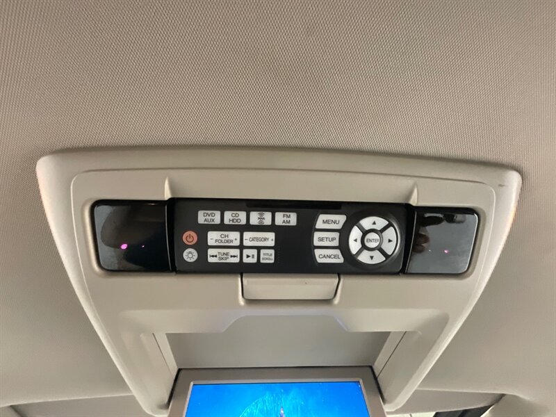 2013 Honda Odyssey Touring Elite MiniVan / 1-OWNER / DVD / 69K MILES  / ZERO RUST / Navi & Backup Camera / Sunroof / Leather Heated Seats / DVD Player / 8-Passenger - Photo 48 - Gladstone, OR 97027