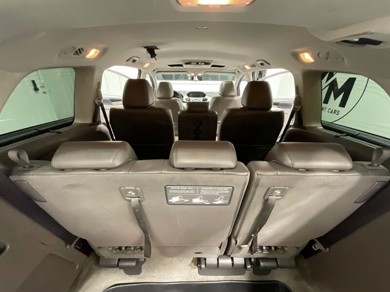 2013 Honda Odyssey Touring Elite MiniVan / 1-OWNER / DVD / 69K MILES  / ZERO RUST / Navi & Backup Camera / Sunroof / Leather Heated Seats / DVD Player / 8-Passenger - Photo 55 - Gladstone, OR 97027