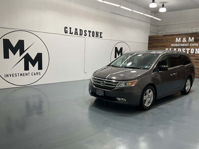 2013 Honda Odyssey Touring Elite MiniVan / 1-OWNER / DVD / 69K MILES  / ZERO RUST / Navi & Backup Camera / Sunroof / Leather Heated Seats / DVD Player / 8-Passenger - Photo 70 - Gladstone, OR 97027