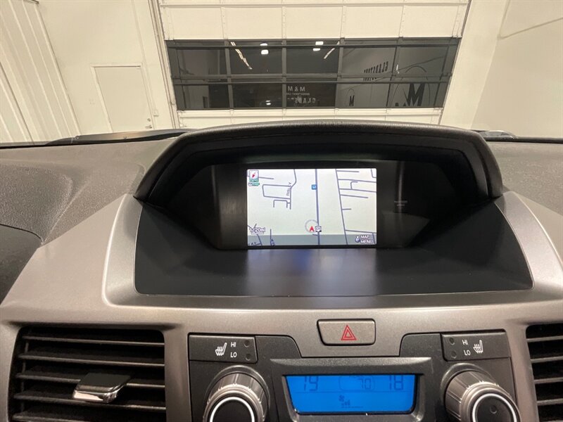 2013 Honda Odyssey Touring Elite MiniVan / 1-OWNER / DVD / 69K MILES  / ZERO RUST / Navi & Backup Camera / Sunroof / Leather Heated Seats / DVD Player / 8-Passenger - Photo 17 - Gladstone, OR 97027