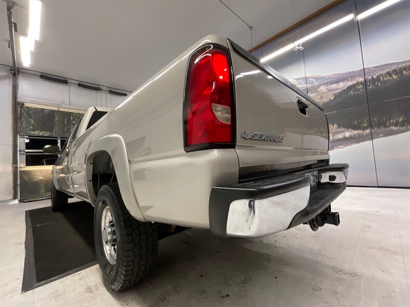 2006 Chevrolet Silverado 2500 LT Crew Cab 4X4 / 6.6L DIESEL /ALLISON / LBZ MOTOR  /1-OWNER / LONG BED / Leather & Heated Seats / RUST FREE / LBZ MOTOR - Photo 11 - Gladstone, OR 97027