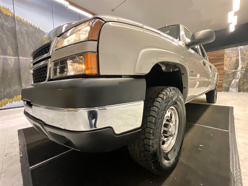 2006 Chevrolet Silverado 2500 LT Crew Cab 4X4 / 6.6L DIESEL /ALLISON / LBZ MOTOR  /1-OWNER / LONG BED / Leather & Heated Seats / RUST FREE / LBZ MOTOR - Photo 10 - Gladstone, OR 97027