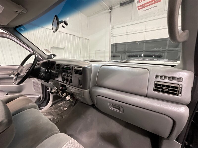 2002 Ford F-350 XLT Crew Cab 4X4 / 7.3L DIESEL /NEW TIRES/LONG BED / ZERO RUST / NEW TIRES / 1-TON / SRW - Photo 36 - Gladstone, OR 97027