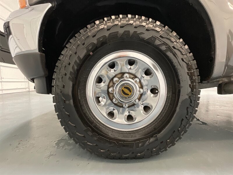 2002 Ford F-350 XLT Crew Cab 4X4 / 7.3L DIESEL /NEW TIRES/LONG BED / ZERO RUST / NEW TIRES / 1-TON / SRW - Photo 23 - Gladstone, OR 97027