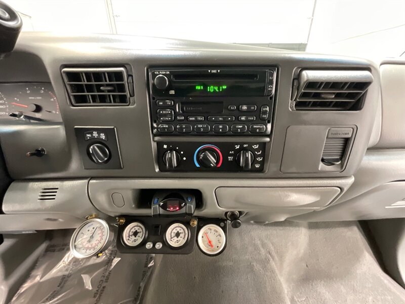 2002 Ford F-350 XLT Crew Cab 4X4 / 7.3L DIESEL /NEW TIRES/LONG BED / ZERO RUST / NEW TIRES / 1-TON / SRW - Photo 17 - Gladstone, OR 97027