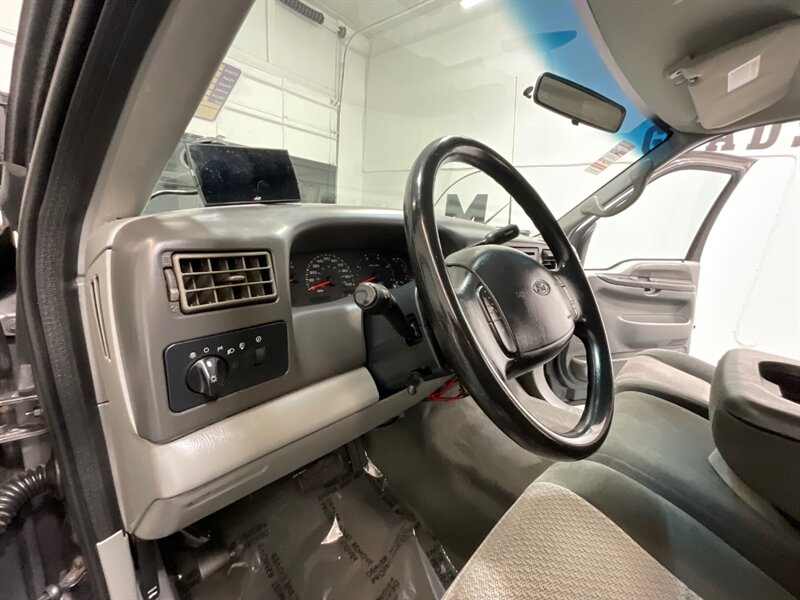 2002 Ford F-350 XLT Crew Cab 4X4 / 7.3L DIESEL /NEW TIRES/LONG BED / ZERO RUST / NEW TIRES / 1-TON / SRW - Photo 37 - Gladstone, OR 97027