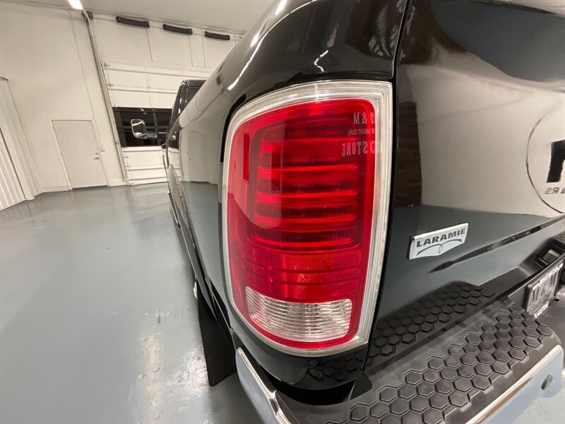 2014 RAM 3500 Laramie Crew Cab 4X4 / 6.7L DIESEL / AISIN TRANSMI  / 1-OWNER LOCAL w. ZERO RUST / Sunroof / Leather / LOW MILES - Photo 27 - Gladstone, OR 97027