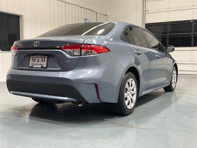 2021 Toyota Corolla LE Sedan 4Cyl / Backup Camera /1-OWNER /61K MILES   - Photo 7 - Gladstone, OR 97027