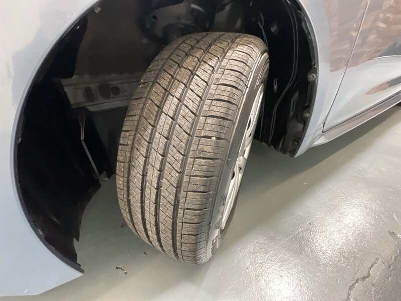 2021 Toyota Corolla LE Sedan 4Cyl / Backup Camera /1-OWNER /61K MILES   - Photo 24 - Gladstone, OR 97027