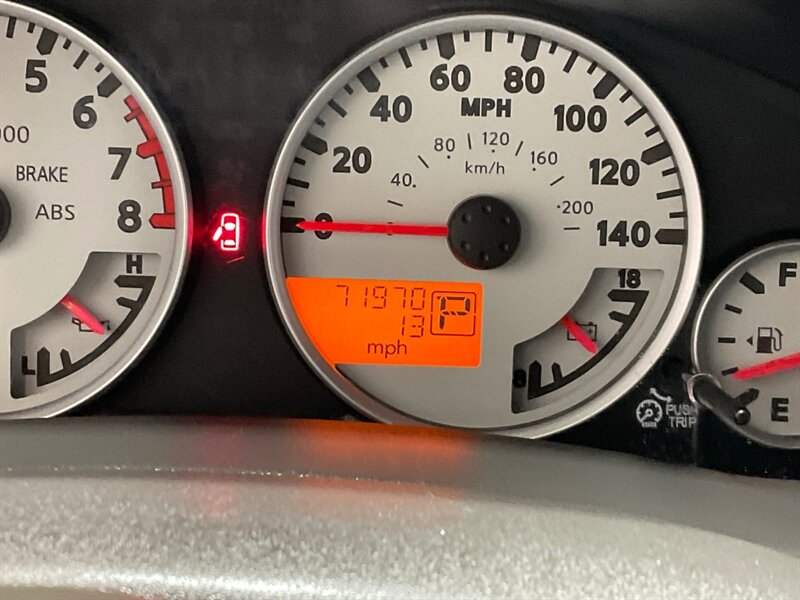 2015 Nissan Xterra PRO-4X Sport Utility 4X4 / 1-OWNER / 71K MILES  / BRAND NEW TIRES / Leather w. Heated Seats / Navigation & Backup camera / Diff Locks / ZERO RUST - Photo 49 - Gladstone, OR 97027