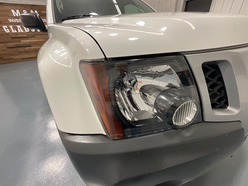 2015 Nissan Xterra PRO-4X Sport Utility 4X4 / 1-OWNER / 71K MILES  / BRAND NEW TIRES / Leather w. Heated Seats / Navigation & Backup camera / Diff Locks / ZERO RUST - Photo 26 - Gladstone, OR 97027