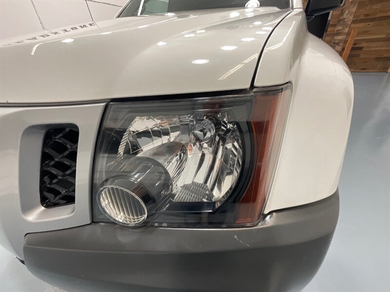 2015 Nissan Xterra PRO-4X Sport Utility 4X4 / 1-OWNER / 71K MILES  / BRAND NEW TIRES / Leather w. Heated Seats / Navigation & Backup camera / Diff Locks / ZERO RUST - Photo 27 - Gladstone, OR 97027