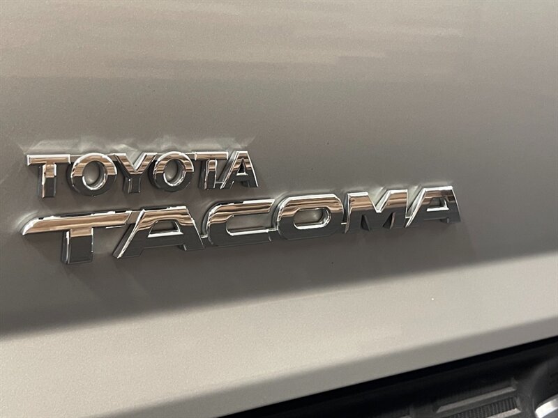 2013 Toyota Tacoma V6 TRD OFF ROAD / 4X   - Photo 33 - Gladstone, OR 97027