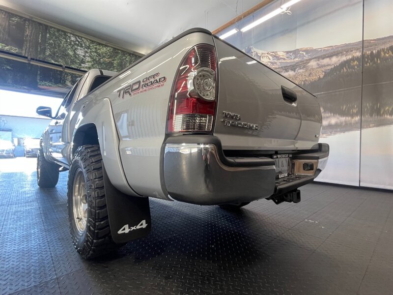 2013 Toyota Tacoma V6 TRD OFF ROAD / 4X   - Photo 11 - Gladstone, OR 97027