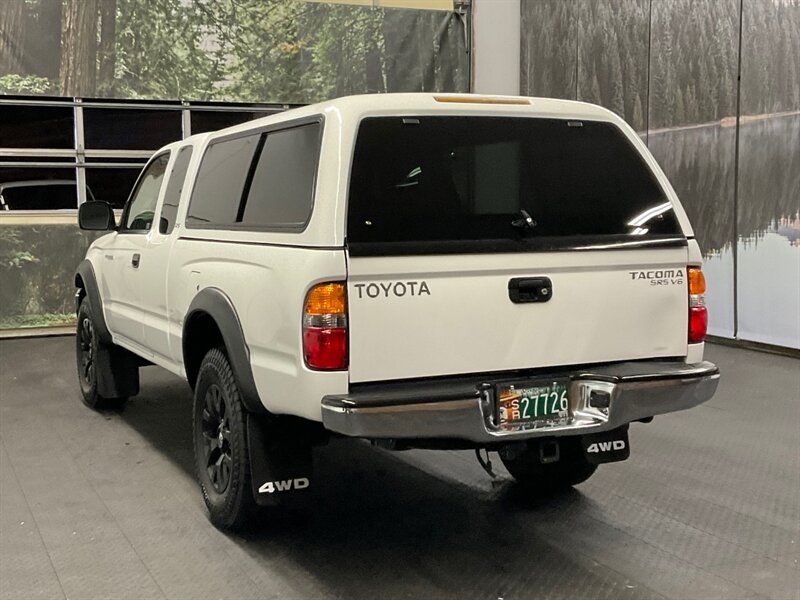 2004 Toyota Tacoma SR5 V6 / 4X4 /TIMING BELT DONE / LOCAL / RUST FREE  4WD / MATCHING CANOPY /LOCAL & RUST FREE / 135,000 MILES - Photo 9 - Gladstone, OR 97027