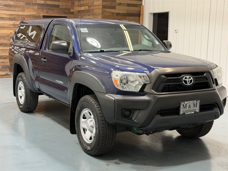2012 Toyota Tacoma Regular Cab 2.7L / 4x4 / 5 Spd  / Only 84k Miles  / LOCAL OREGON / RUST FREE - Photo 2 - Gladstone, OR 97027