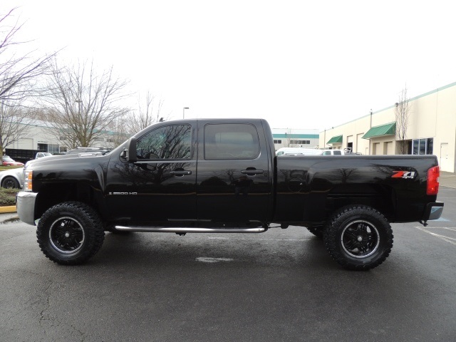 2008 Chevrolet Silverado 2500 LT2 - Photo 3 - Portland, OR 97217