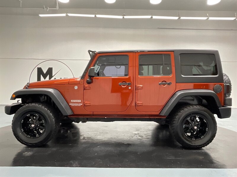 2014 Jeep Wrangler Unlimited Sport S 4X4 / V6 / Hard Top / NEW TIRES  / LOCAL NO RUST - Photo 3 - Gladstone, OR 97027