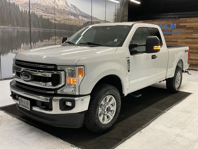 2020 Ford F-250 XLT Super Duty 4X4 / 6.2L V8 GAS / 1-OWNER  / Excel Cond - Photo 49 - Gladstone, OR 97027