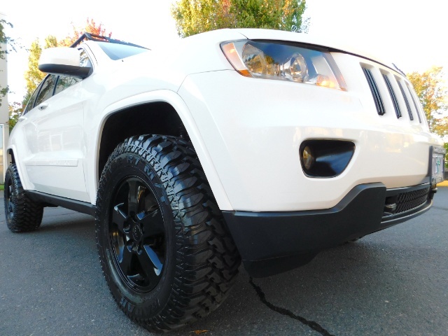 2011 Jeep Grand Cherokee Laredo 4WD OFF ROAD ANNIVERSARY LIFTED   - Photo 24 - Portland, OR 97217