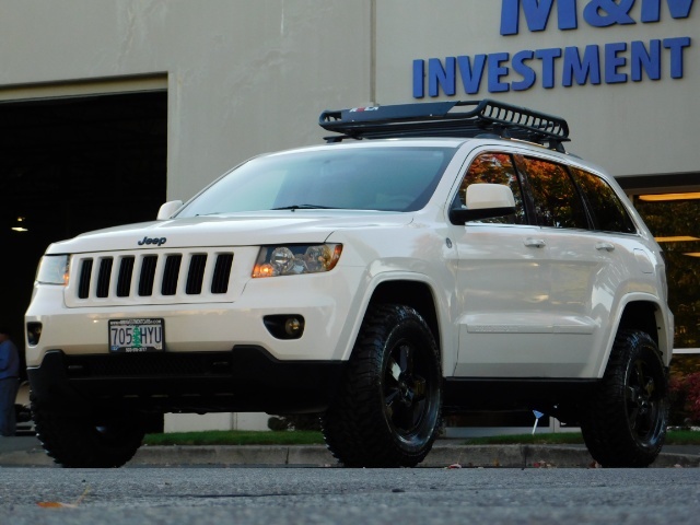 2011 Jeep Grand Cherokee Laredo 4WD OFF ROAD ANNIVERSARY LIFTED   - Photo 47 - Portland, OR 97217