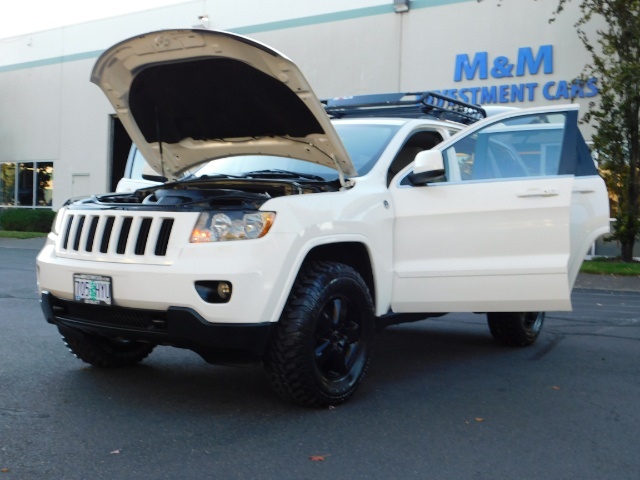 2011 Jeep Grand Cherokee Laredo 4WD OFF ROAD ANNIVERSARY LIFTED   - Photo 25 - Portland, OR 97217