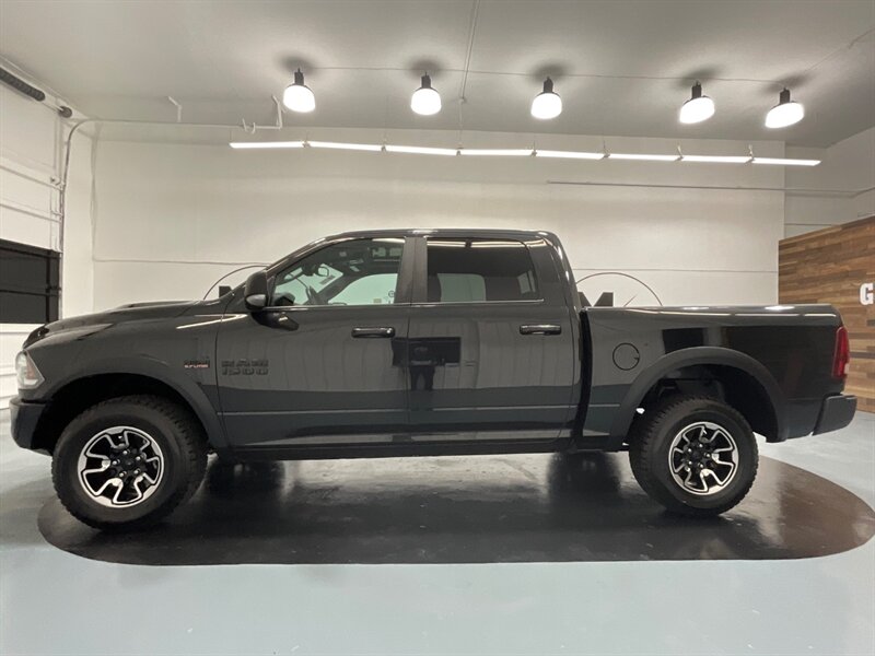 2016 RAM 1500 Rebel Crew Cab 4X4 / 5.7L Hemi /Sunroof / 59K MILE  / 8-Speed Transmission - Photo 3 - Gladstone, OR 97027