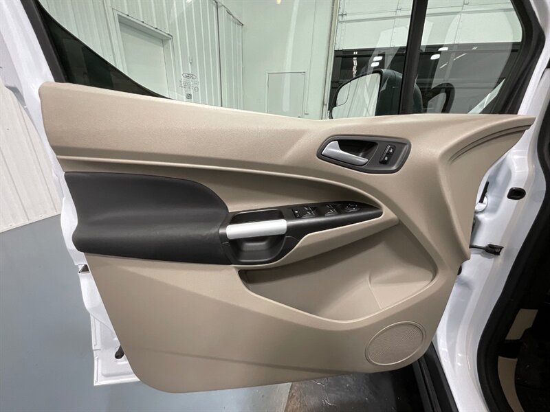 2015 Ford Transit Connect XLT Passenger MiniVan / 1-OWNER LOCAL /7-Passenger  / Rear View Camera - Photo 37 - Gladstone, OR 97027