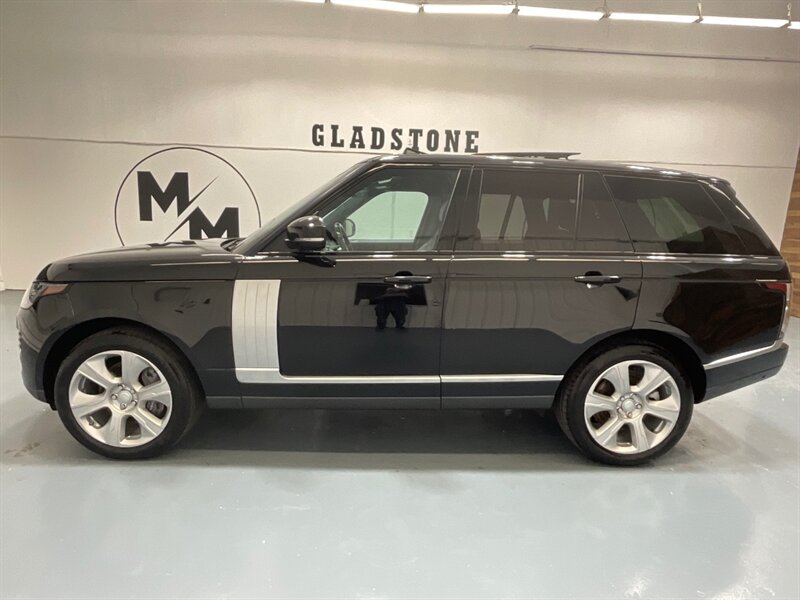 2019 Land Rover Range Rover Supercharged AWD / 5.0L V8 SUPERCHARGED /1-OWNER  / Panoramic sunroof / Vision Assist Pkg - Photo 3 - Gladstone, OR 97027