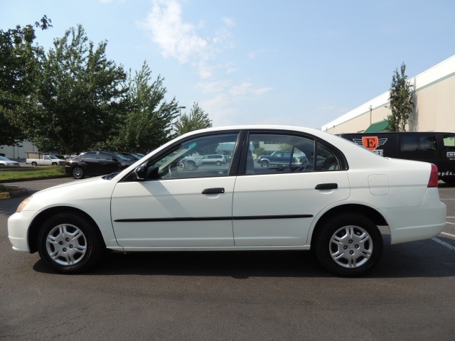 2002 Honda Civic DX / Sedan / 4cyl / 5 Speed Manual / Clean Title   - Photo 3 - Portland, OR 97217