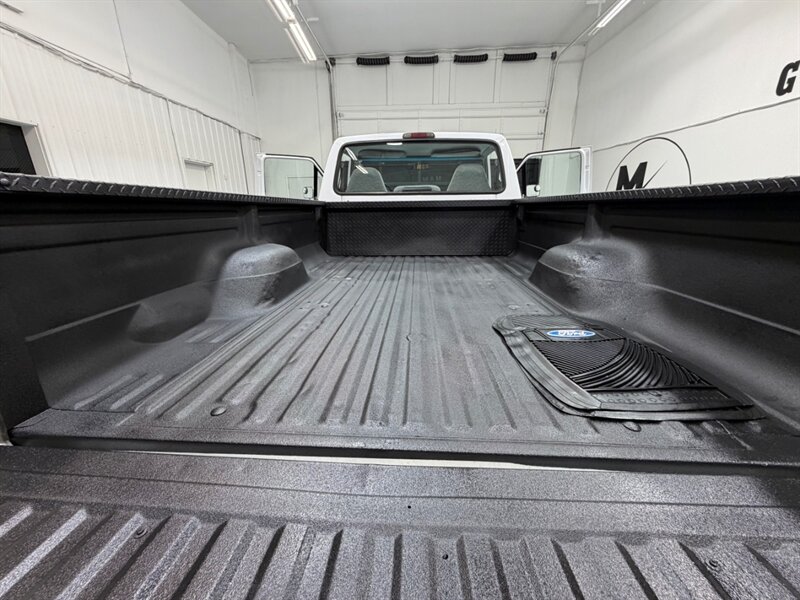 1995 Ford F-250 XLT 4X4 Regular Cab 7.5L V8 / F250 HD /LOW MILES /LONG BED / LOCAL OREGON TRUCK w. ZERO RUST - Photo 11 - Gladstone, OR 97027